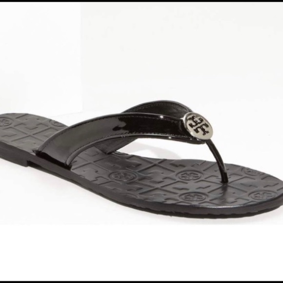 tory burch black flip flops